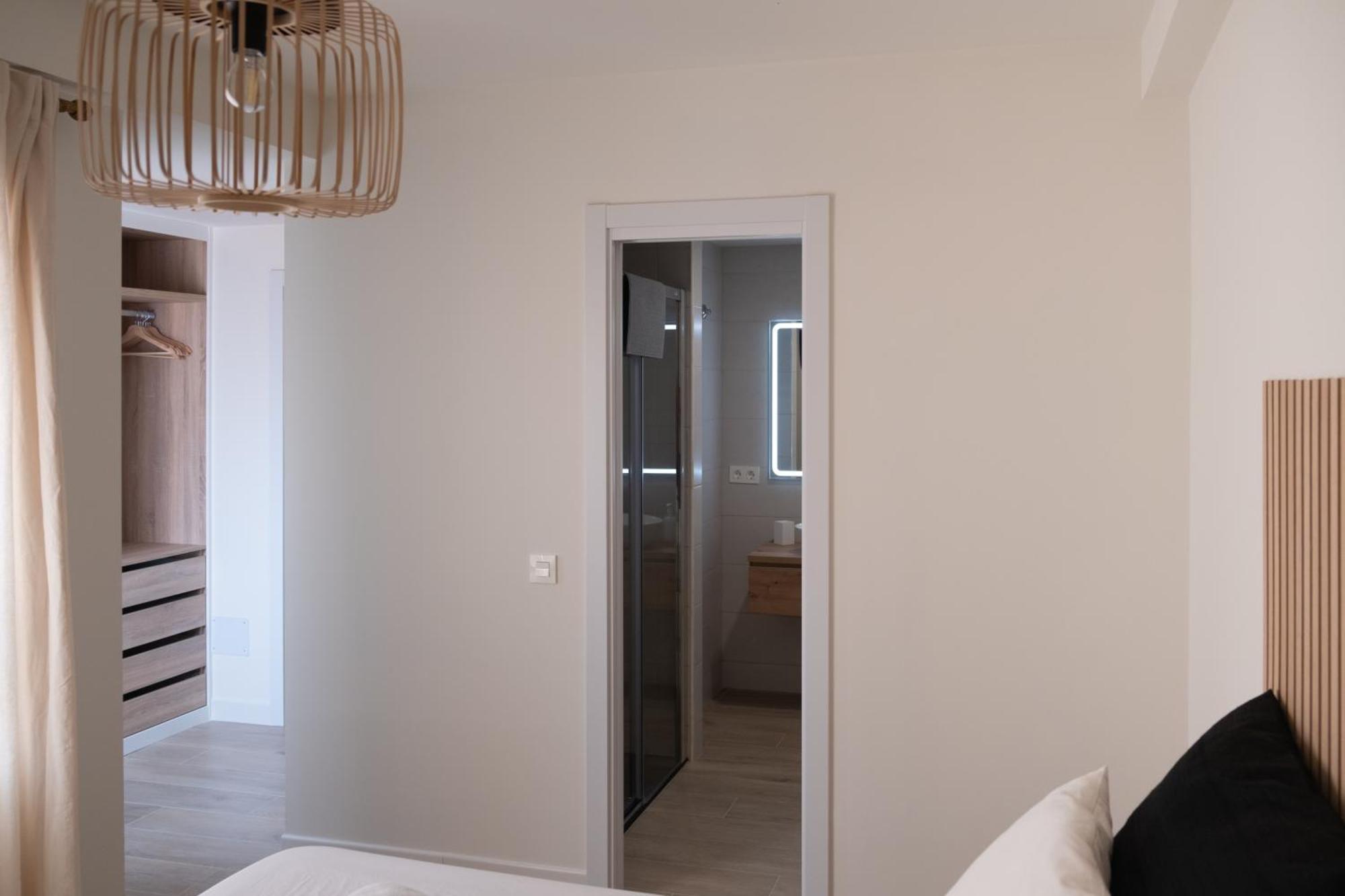Victoria'S Home Modern And Cosy 2 Bedroom Apartment Málaga Buitenkant foto