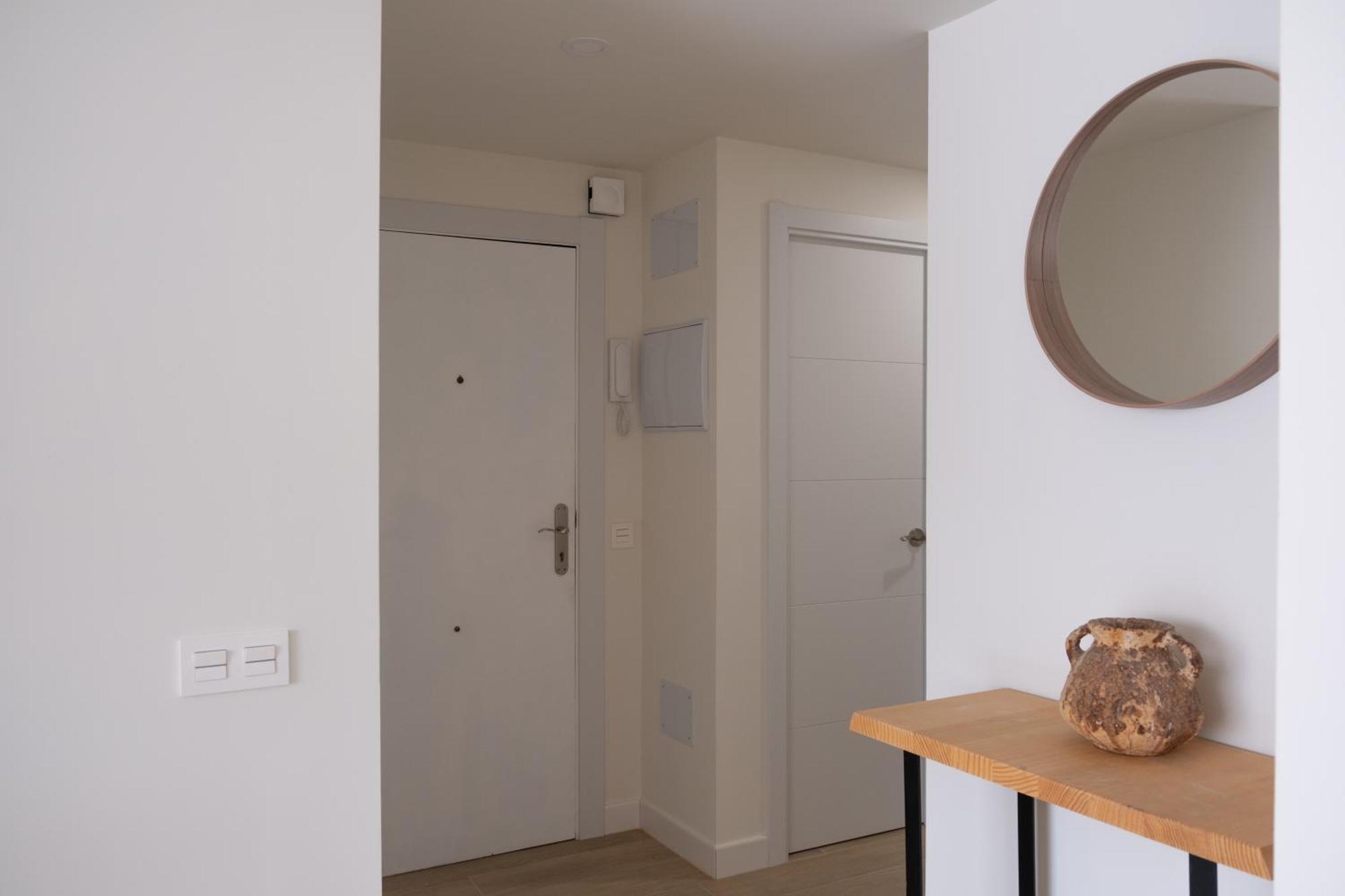 Victoria'S Home Modern And Cosy 2 Bedroom Apartment Málaga Buitenkant foto